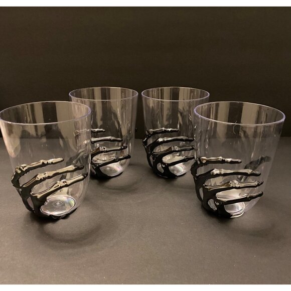 Set of 4 Metallic Silver look 3D Skeleton Hand Cups plastic Party Glasses 3-D - Picture 1 of 4